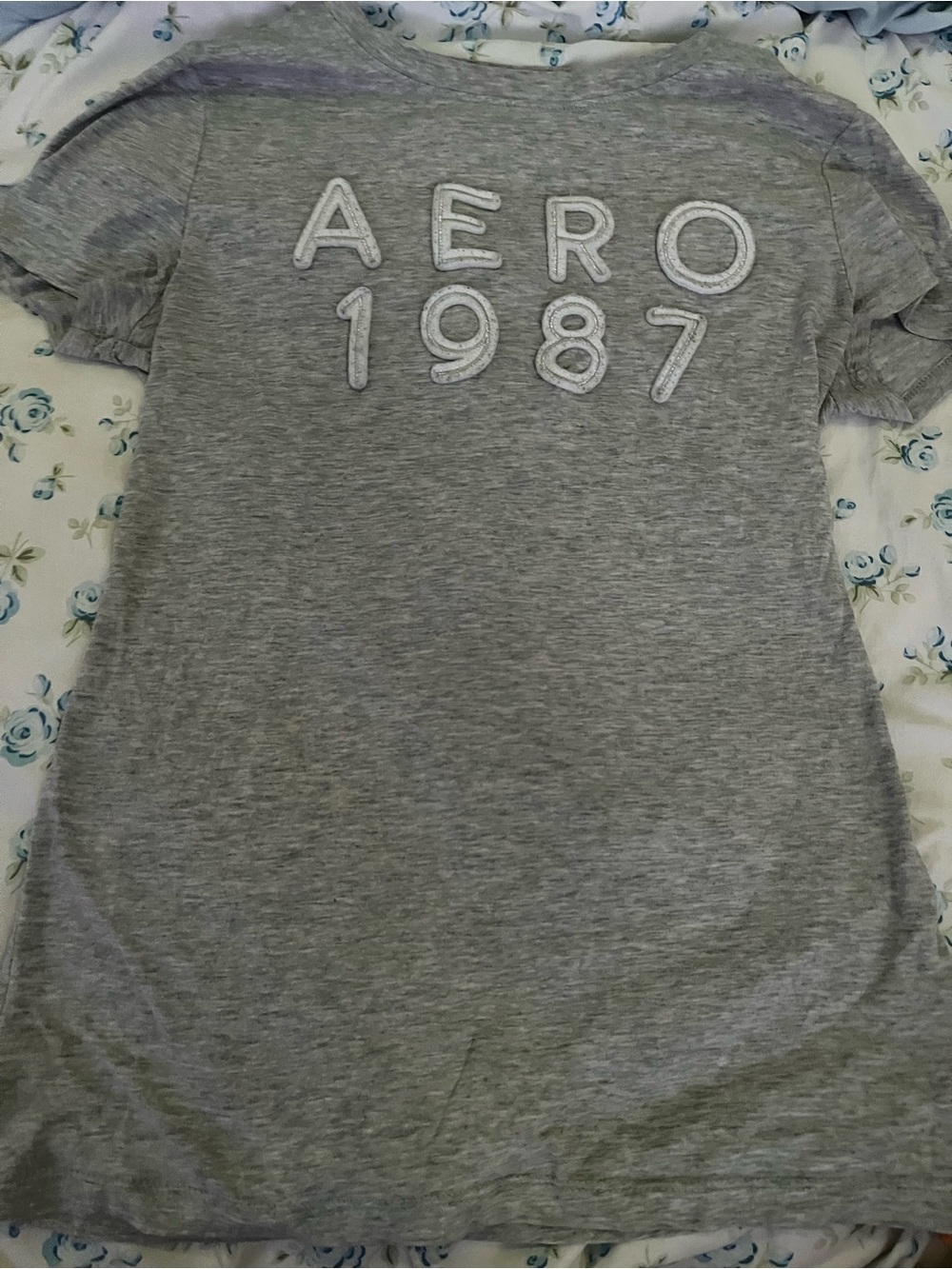 Aeropostale Grey Short Sleeve Tee with Raised AERO 1987